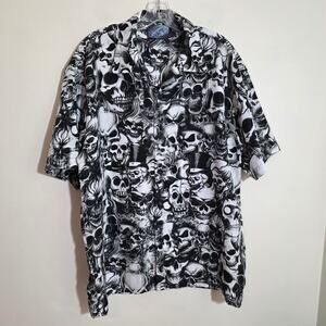 Vintage Y2K Sapphire Lounge all over skull print button front shirt Mens size L